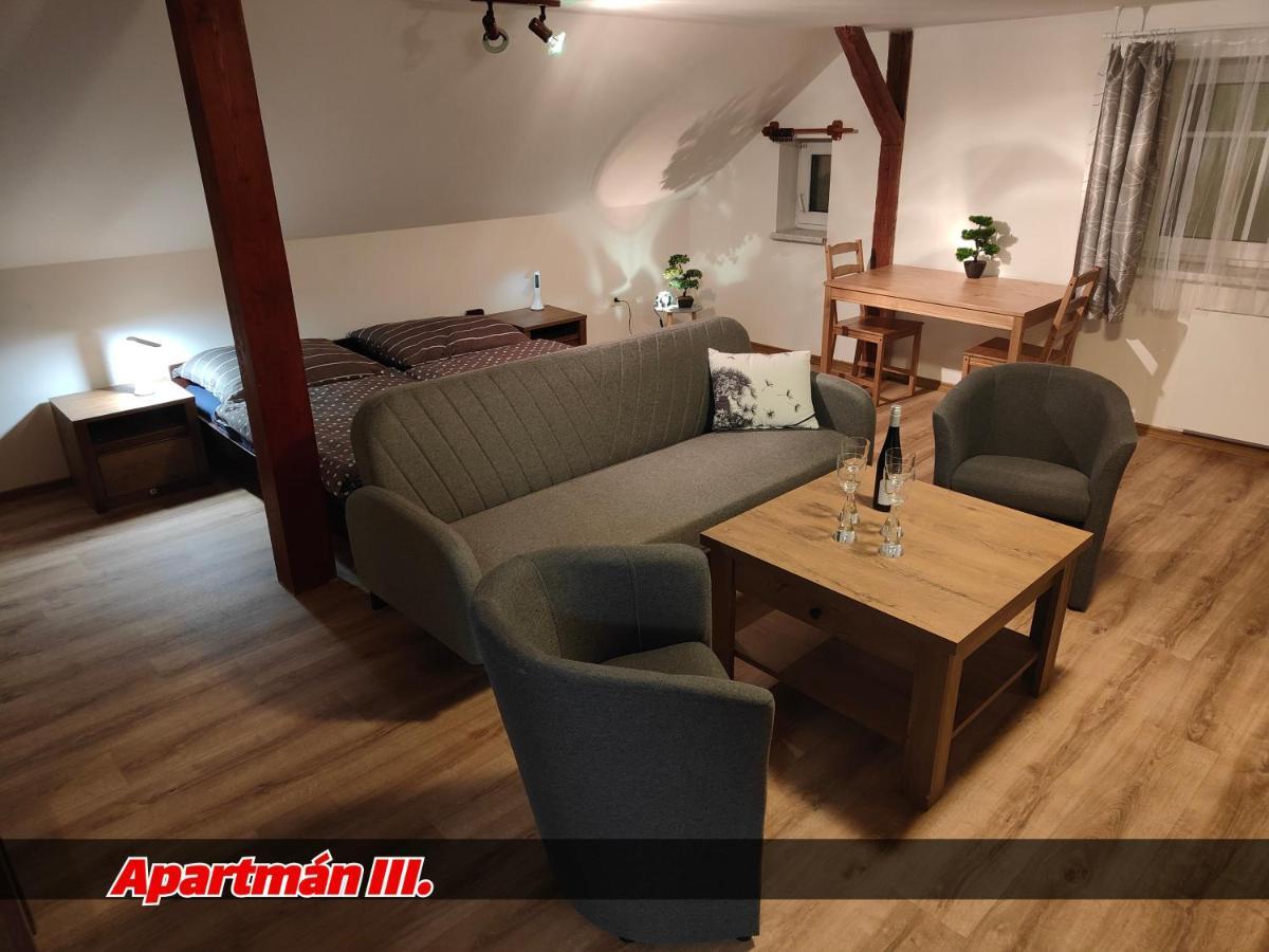 Apartmany Na Ceste Desná 외부 사진