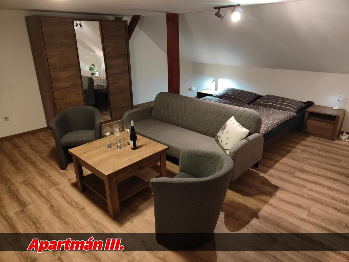 Apartmany Na Ceste Desná 외부 사진